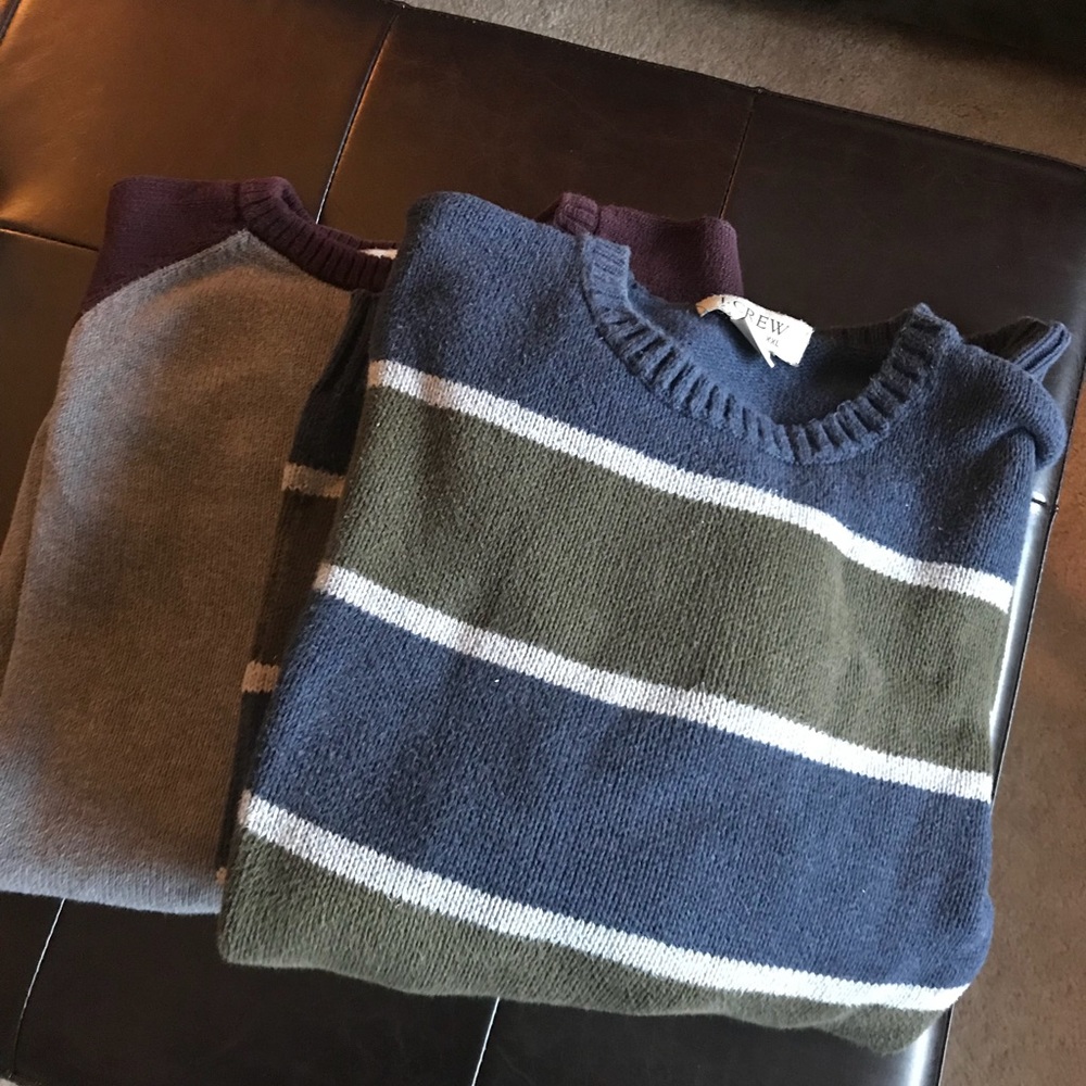 2 Men’s J Crew sweaters